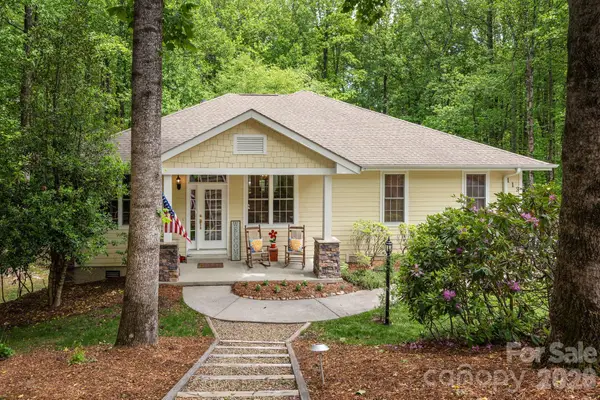 113 Chancery Court, Flat Rock, NC 28731