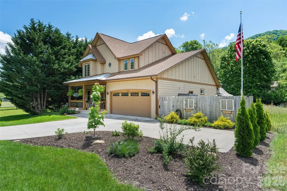 1429 Moody Farm Road, Maggie Valley, NC 28751 - #1