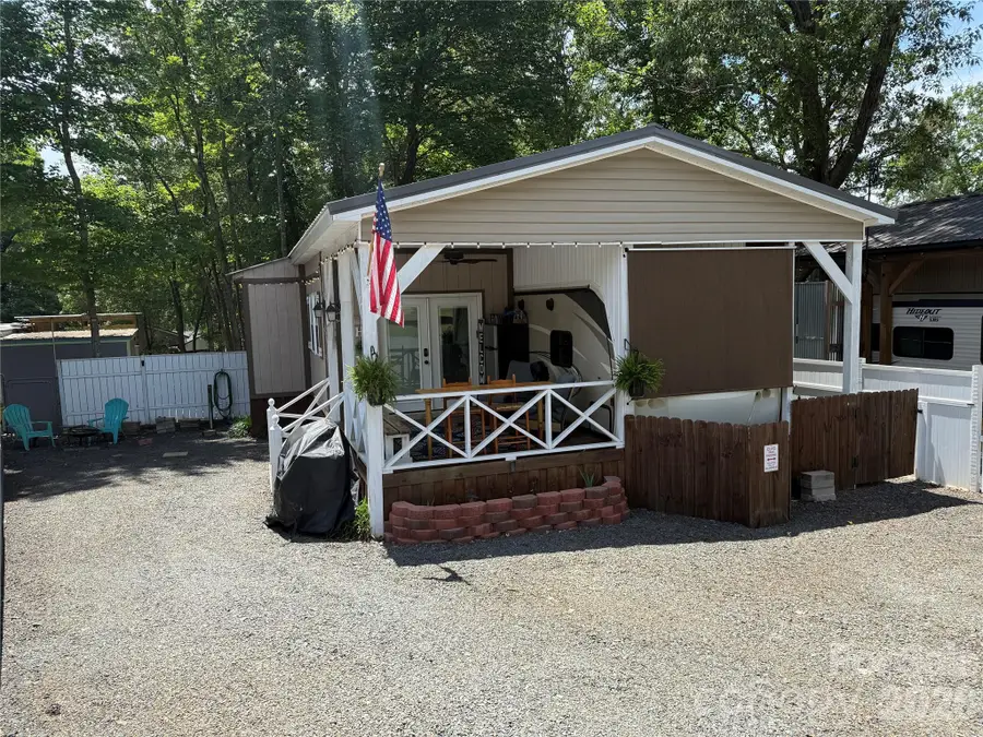 126 Canyon Loop #F203, Mount Gilead, NC 27306 - #3