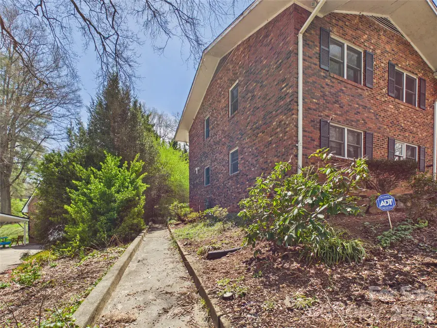 119 Creekside Drive, Morganton, NC 28655 - #2