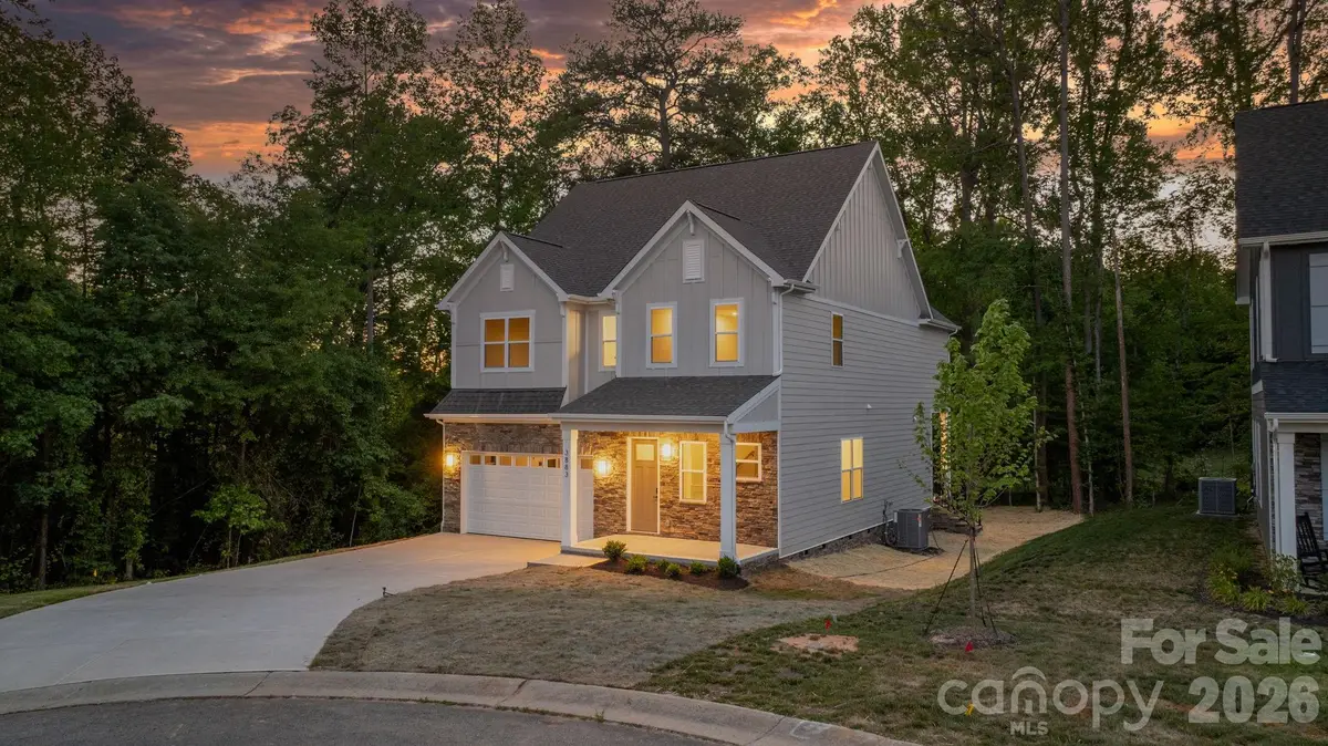 3883 12th Street Ne, Hickory, NC 28601 - #1