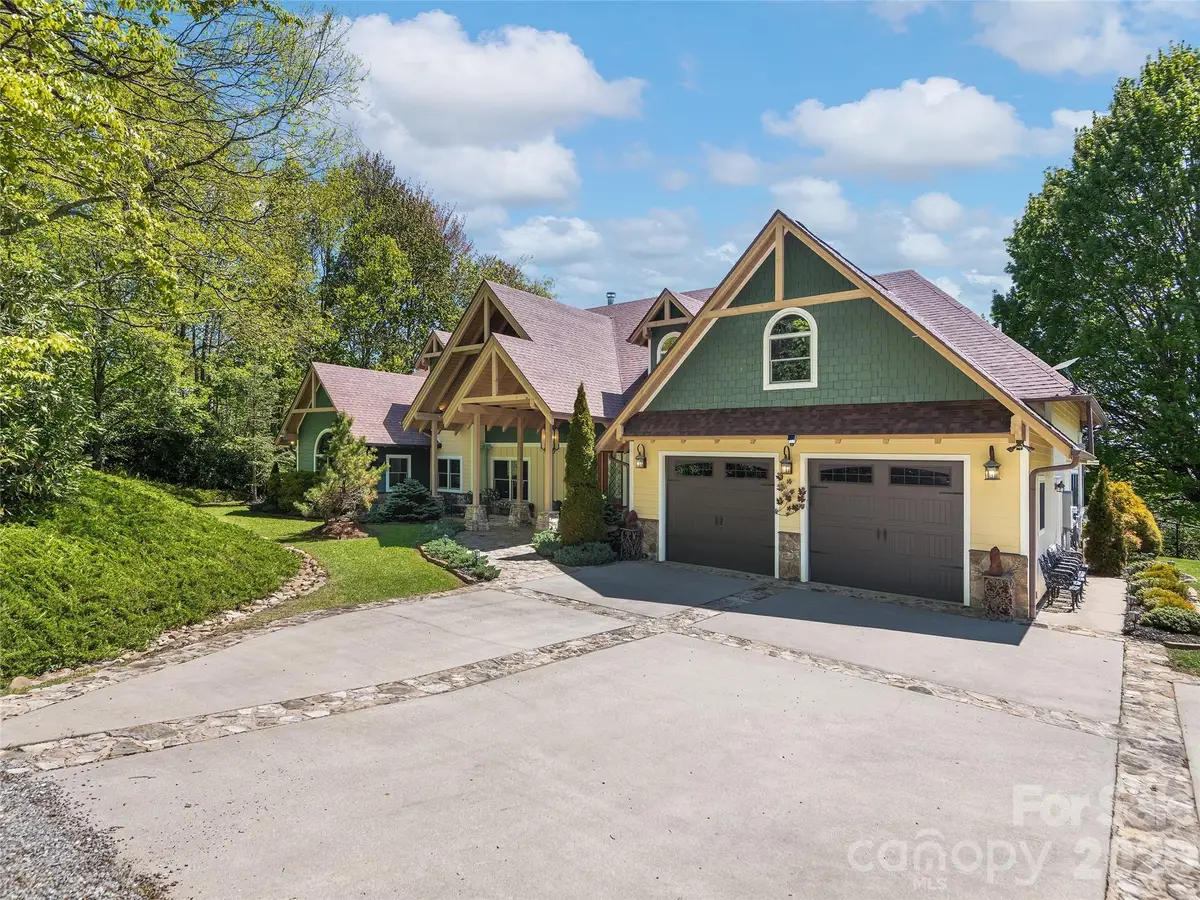 350 Snow Flake Lane, Maggie Valley, NC 28751 - #1