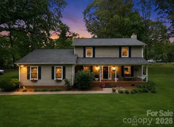 1496 Hardwood Circle, Newton, NC 28658