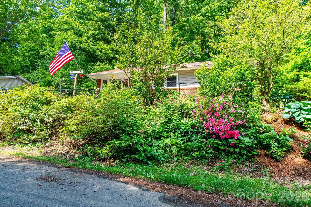 203 Kennedy Drive #21 & 22, Swannanoa, NC 28778 - #1