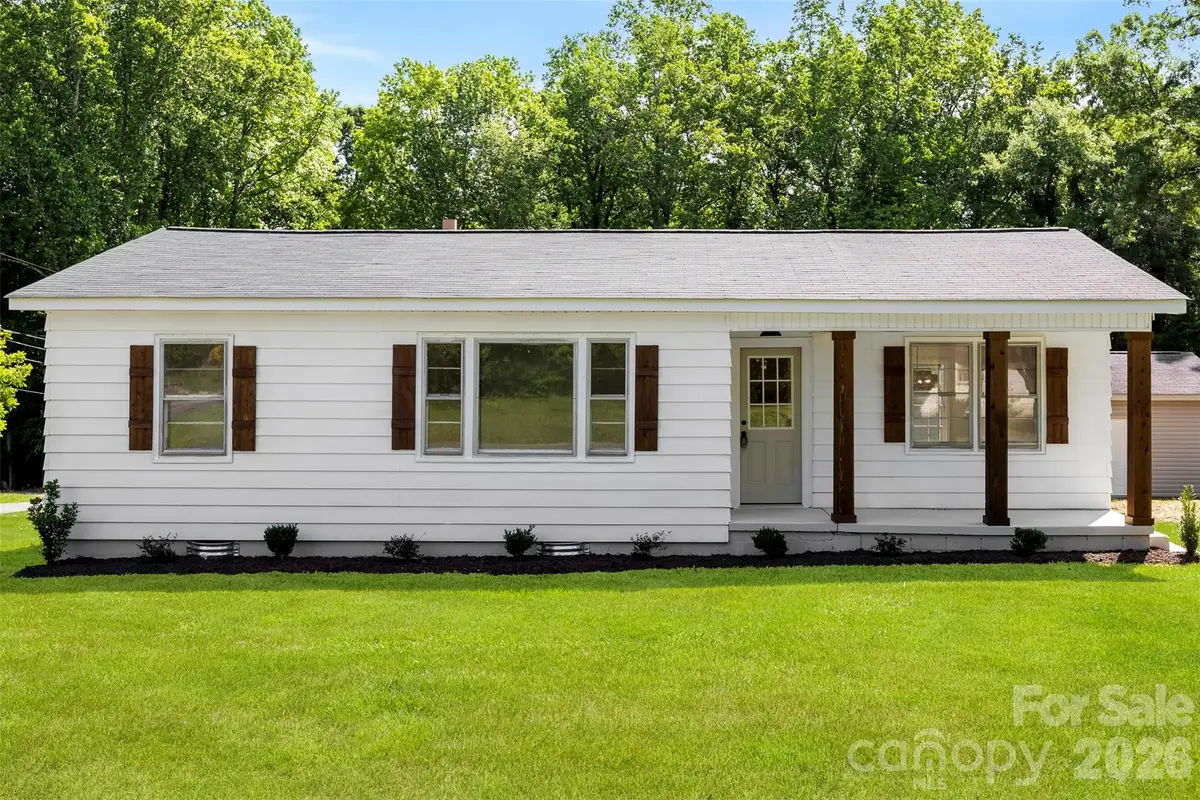301 Gittens Street, Lowell, NC 28098 - #1