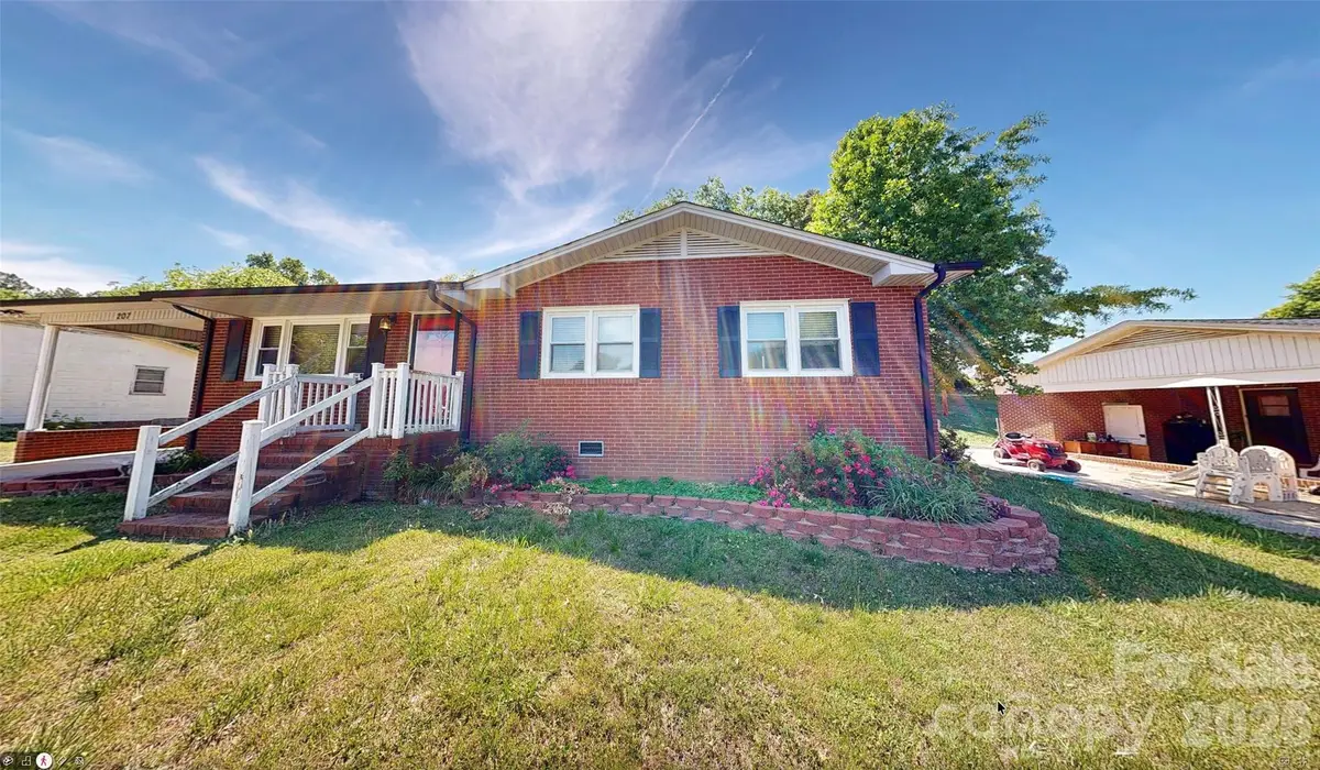 207 Starview Lane, Dallas, NC 28034 - #1