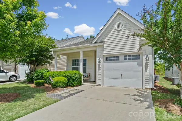 5057 Newport Lakes Drive, Rock Hill, SC 29732
