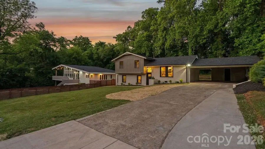 3400 Campbell Drive, Charlotte, NC 28205 - #2