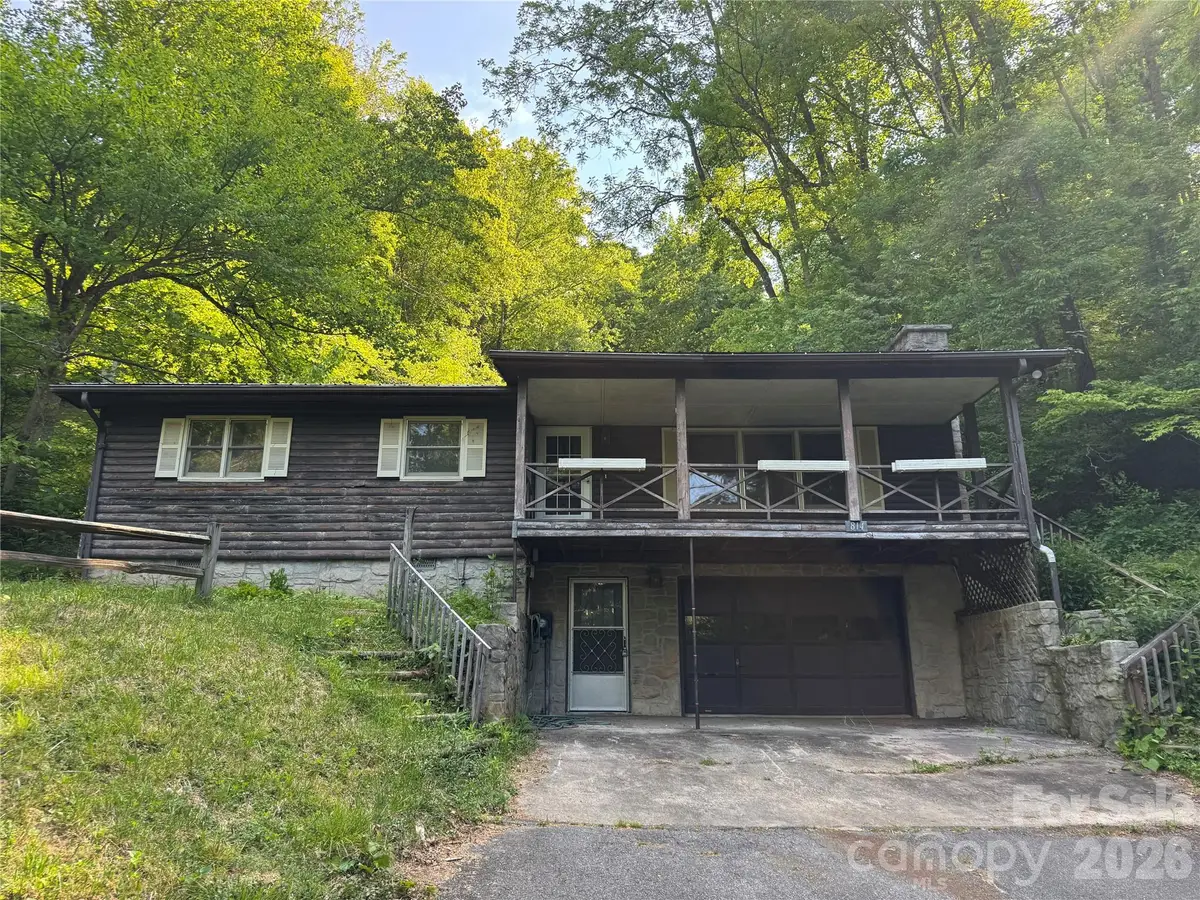 814 Mountain View Drive, Maggie Valley, NC 28751 - #1