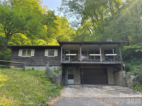 814 Mountain View Drive, Maggie Valley, NC 28751
