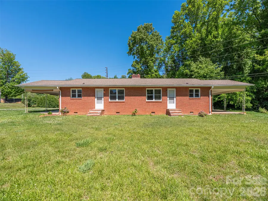 193 Old Howell Mill Road, Waynesville, NC 28786 - #2