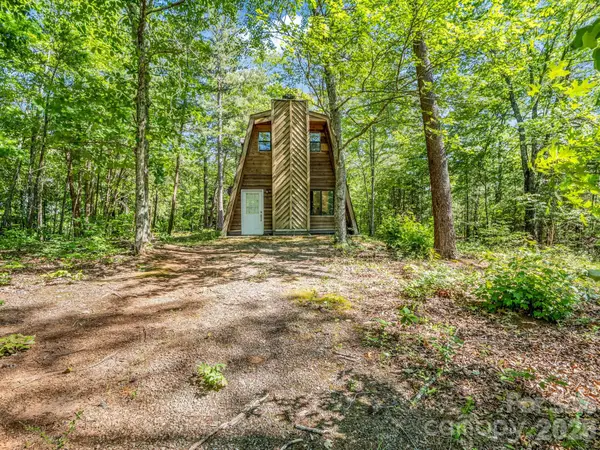 740 Justice Drive, Lake Lure, NC 28746