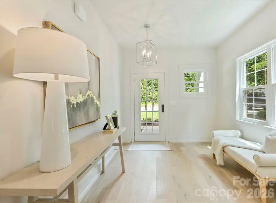 201 Coxe Avenue, Charlotte, NC 28208 - #3