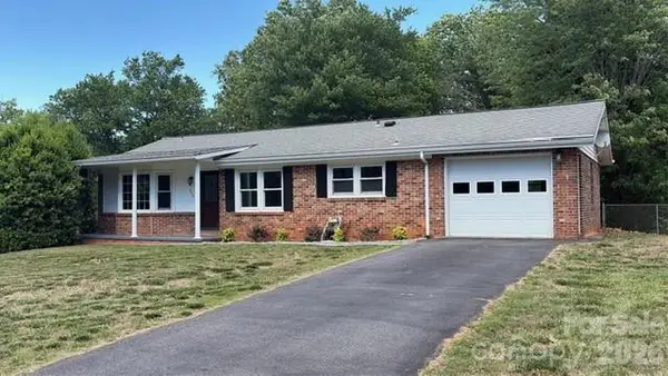 242 Edgewood Circle #3, Morganton, NC 28655