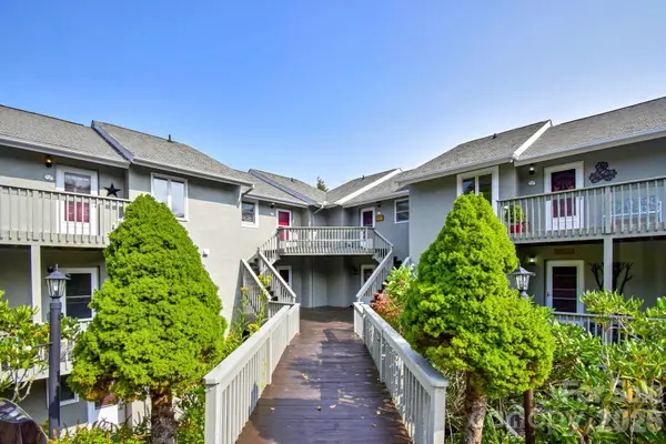 367 Skyleaf Drive #D15, Sugar Mountain, NC 28604