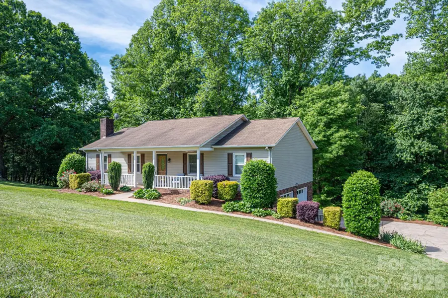 6097 Tuckborough Road, Hickory, NC 28602 - #3