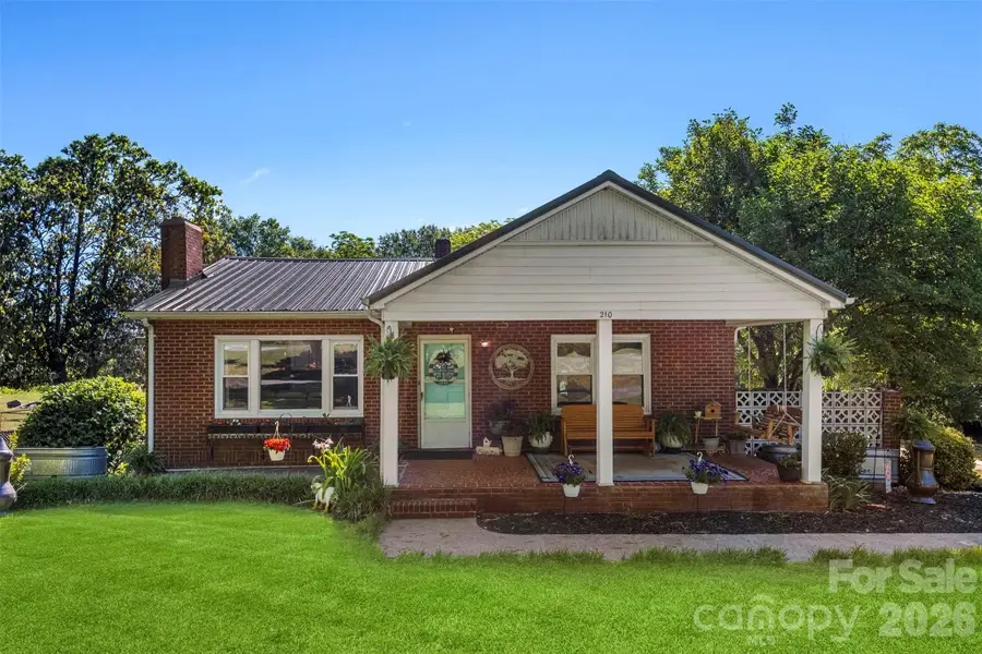 210 Stockton Street, Shelby, NC 28150 - #2