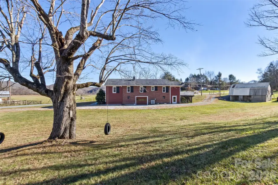 522 Calvert Road, Brevard, NC 28712 - #3
