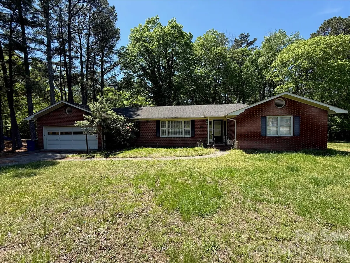 714 Crestmont Drive Se, Concord, NC 28025 - #1