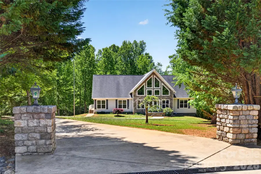 2977 Cabin Creek Drive, Catawba, NC 28609 - #3