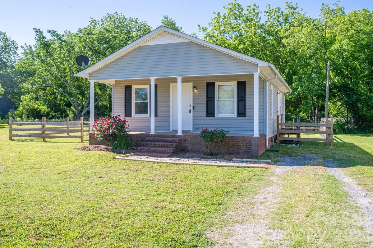 807 Willow Lane, Bessemer City, NC 28016 - #1