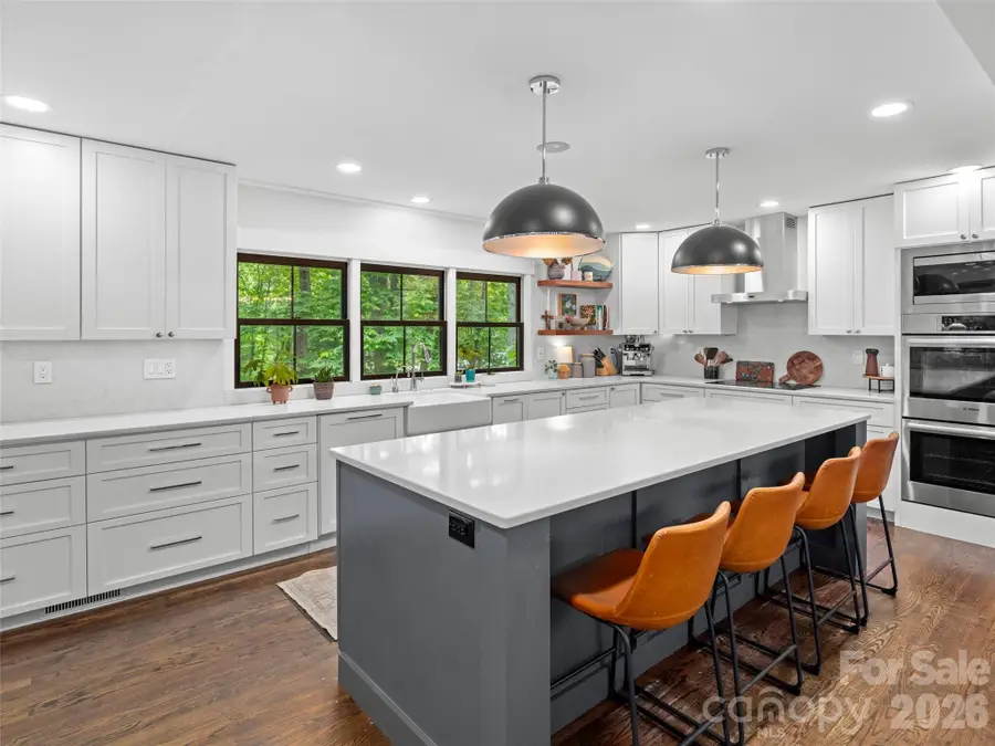 1130 New Castle Court, Asheville, NC 28803 - #2