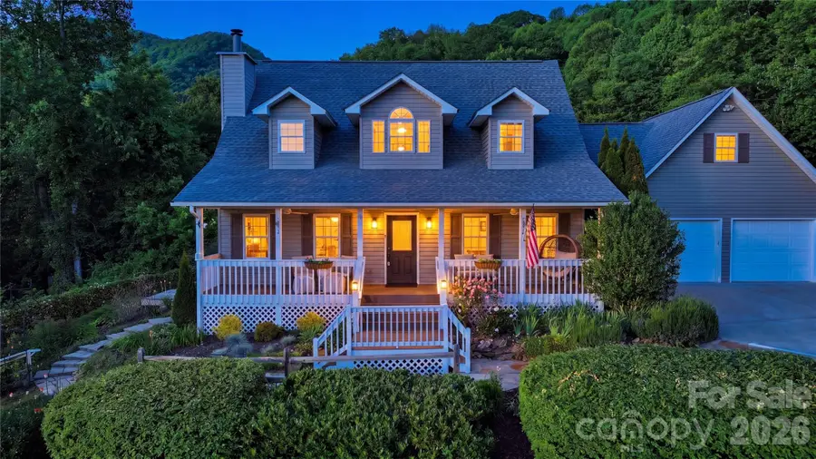 15 Racoon Point, Canton, NC 28716 - #2