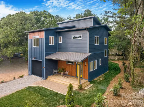 14 Da Vinci Court, Asheville, NC 28806
