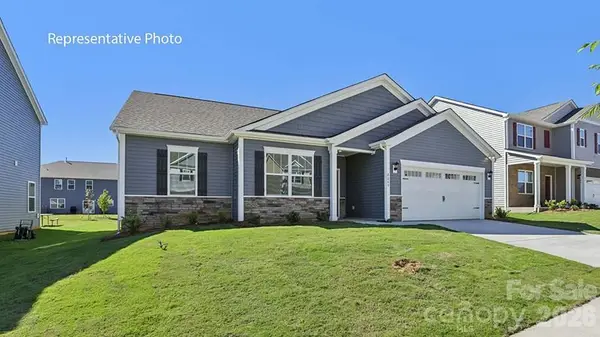 112 Pecan Grove Lane, Statesville, NC 28677