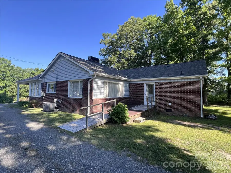 209 S Roxford Road, Kings Mountain, NC 28086 - #3