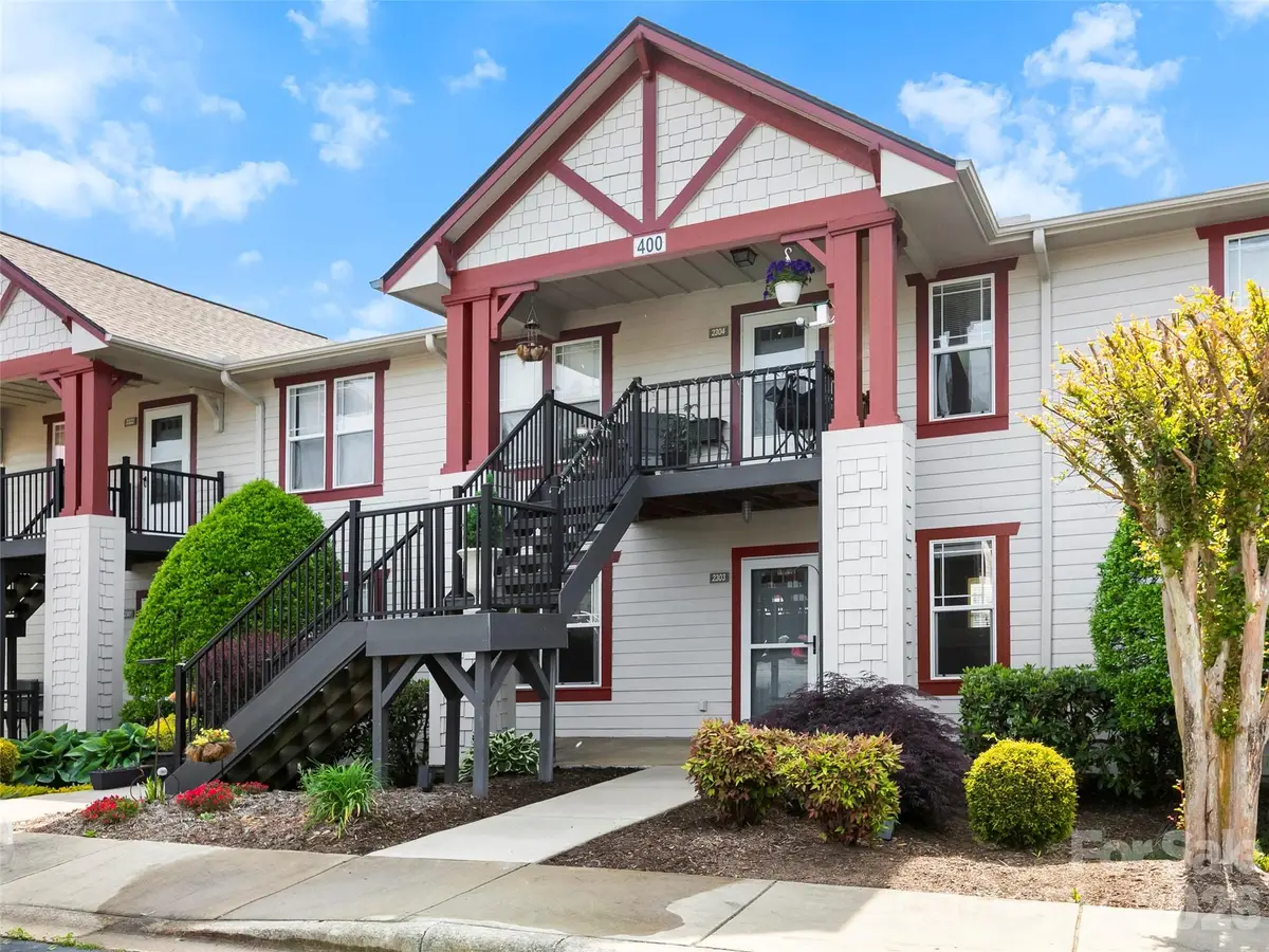 2303 Deermouse Way, Hendersonville, NC 28792 - #1