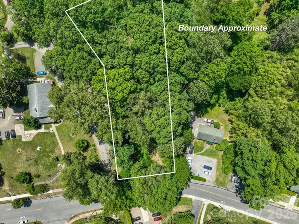 99999 Montford Avenue, Asheville, NC 28801