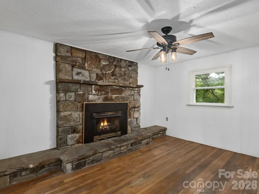 24 Piney Ridge Mountain Road, Zirconia, NC 28790 - #3