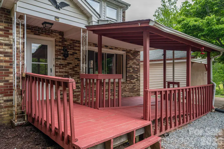 943 Stony Point Road, Kings Mountain, NC 28086 - #2