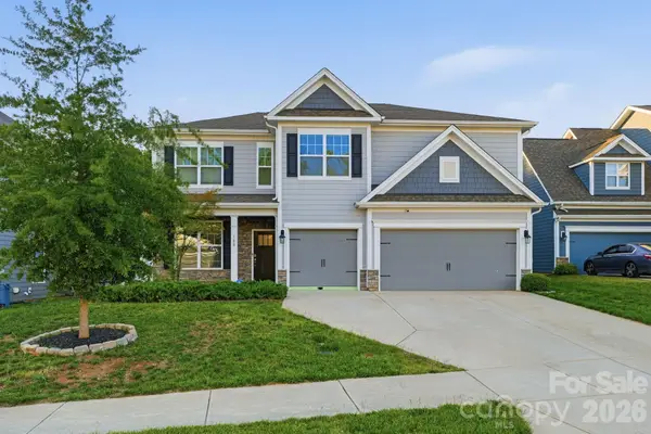 108 W Northstone Road, Mooresville, NC 28115
