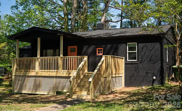 17 Springdale Avenue, Asheville, NC 28803