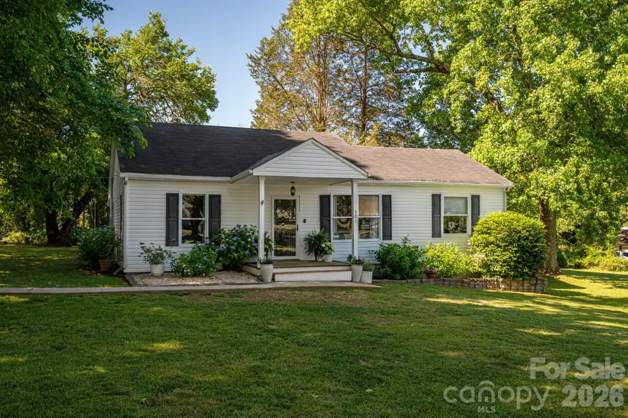 501 S 6th Street, Bessemer City, NC 28016 - #2