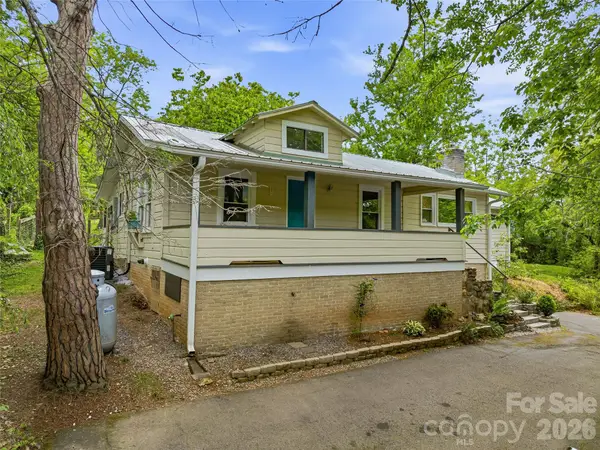506 Johnston School Road, Asheville, NC 28806