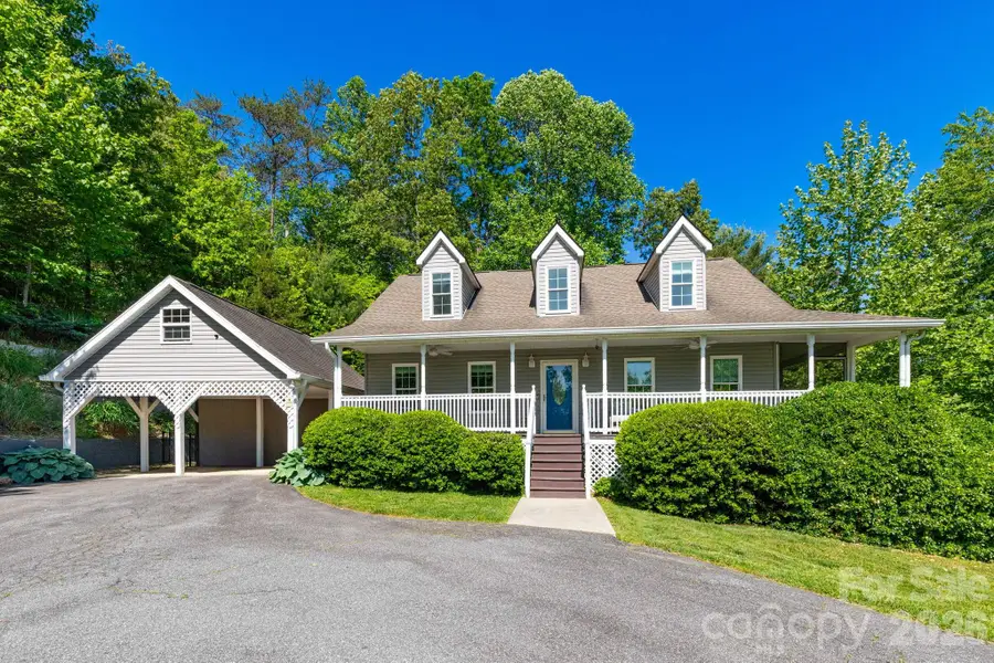 215 Butternut Lane, Leicester, NC 28748 - #2