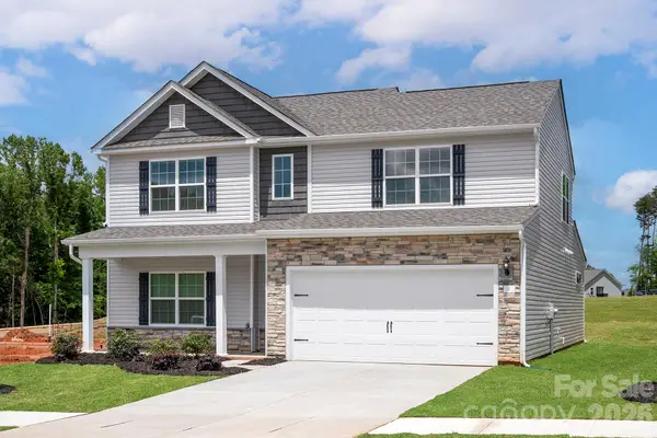 6513 Fairford Drive, Charlotte, NC 28215