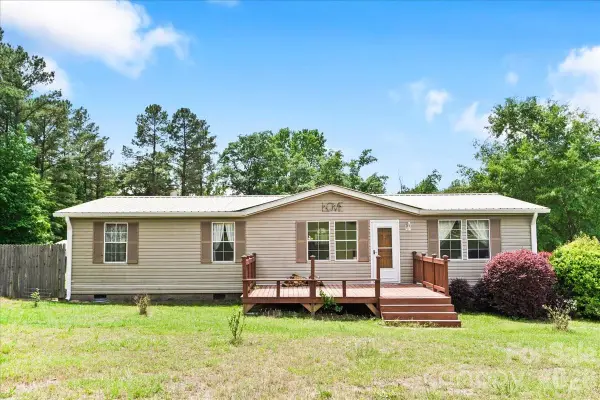 2082 Mary D Road, Chesterfield, SC 29709