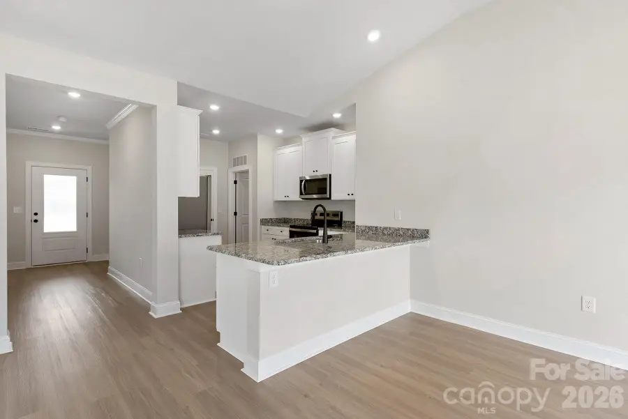 6512 Fairford Drive, Charlotte, NC 28215 - #2