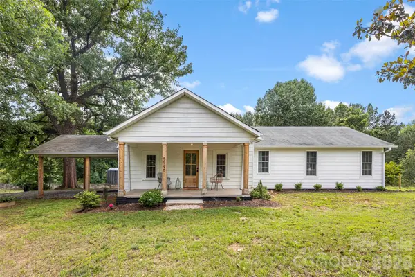 5990 S Nc 9 Highway, Tryon, NC 28782