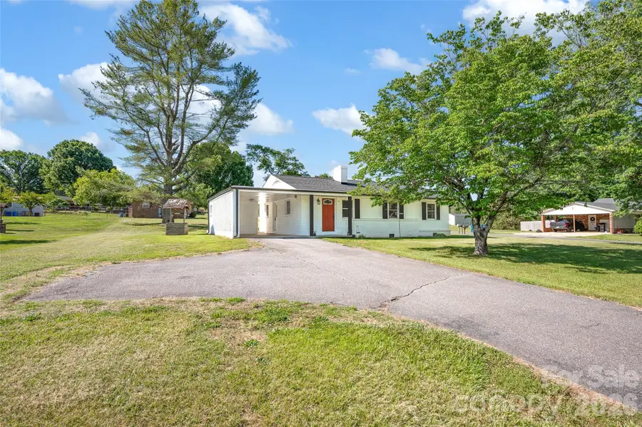 3033 E Nc 10 Highway, Conover, NC 28613 - #2