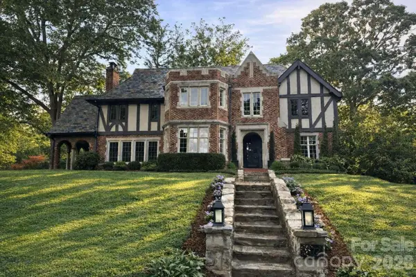 72 Windsor Road, Asheville, NC 28804