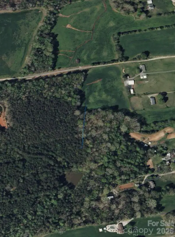 000 Deal Valley Drive, Taylorsville, NC 28681