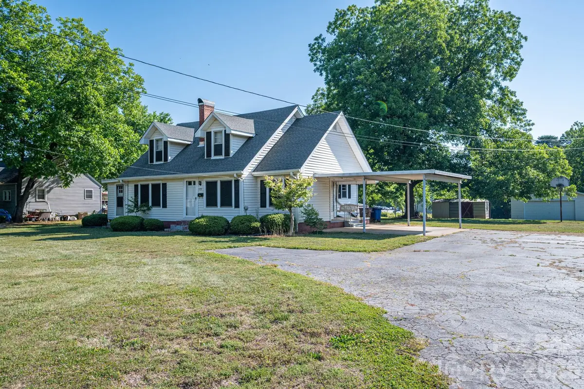 173 Salem Church Road, Lincolnton, NC 28092 - #1