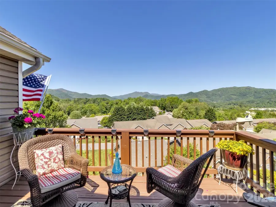 49 Kenai Trail, Waynesville, NC 28786 - #3
