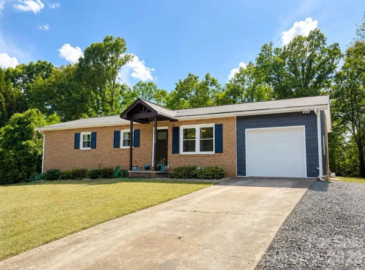 3500 Alta Vista Way, Morganton, NC 28655 - #1