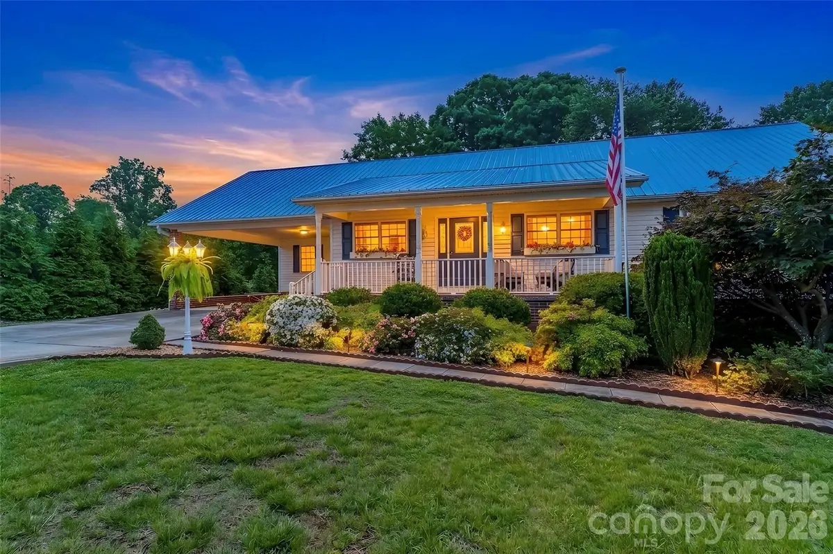 183 Greenlea Circle, Taylorsville, NC 28681 - #1